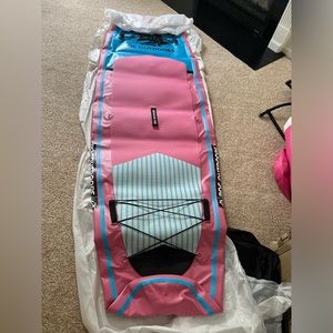 Inflatable paddle board 10’6”